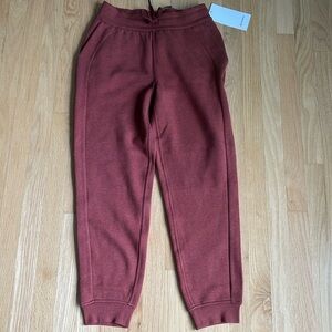 NWT Lululemon Scuba High Rise Jogger Size 6